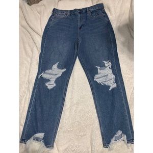 American Eagle Mom Jeans